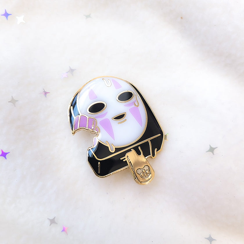 NO FACE POP ENAMEL PIN