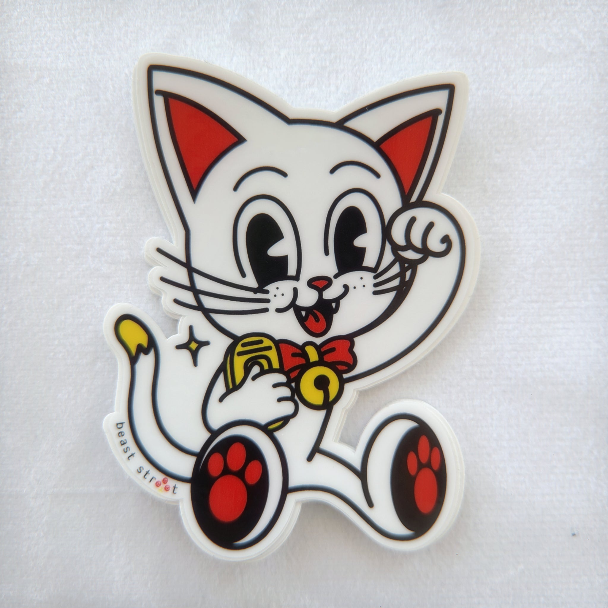 LUCKY CAT STICKER