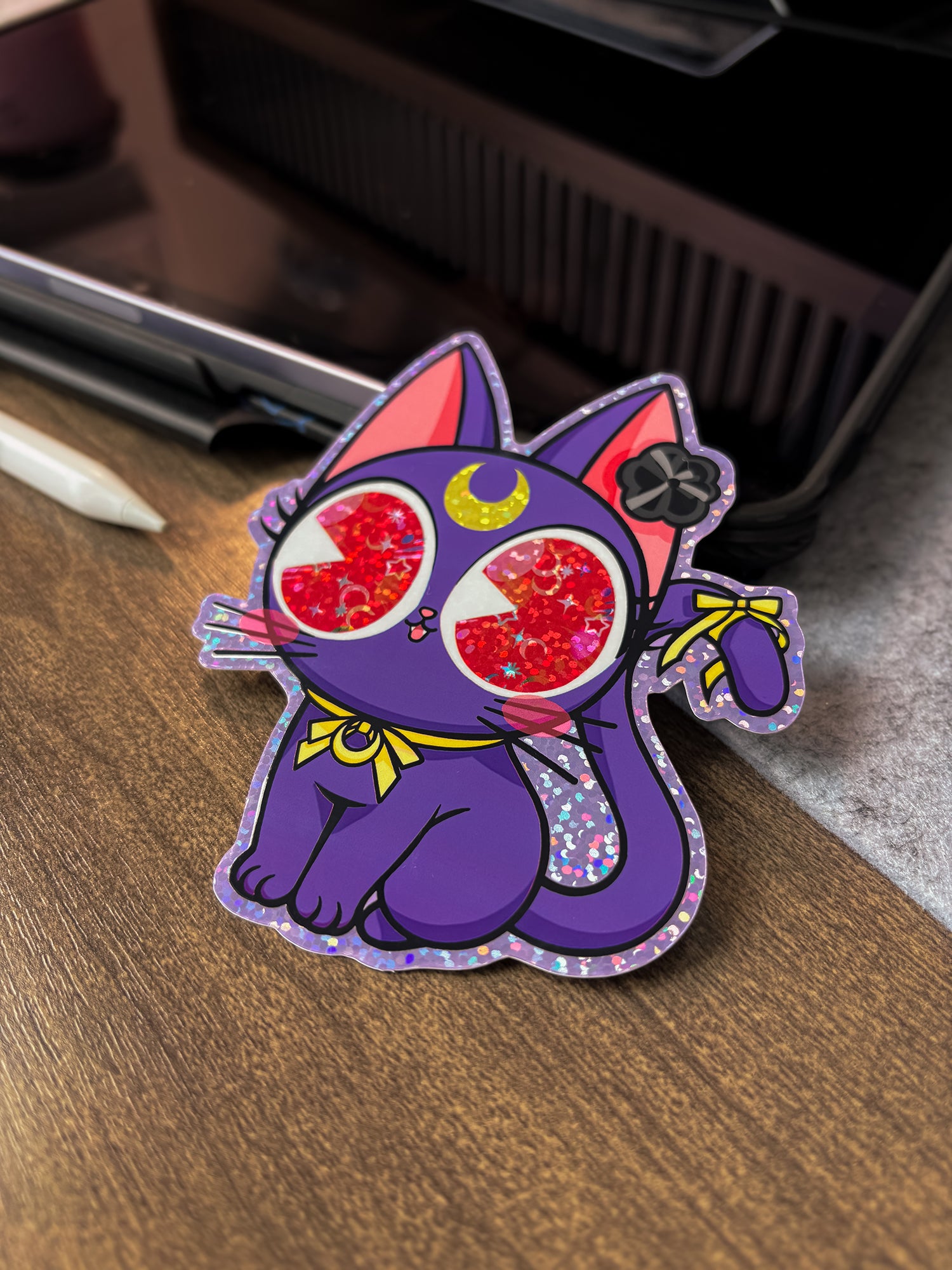 TOON LUNA STICKER